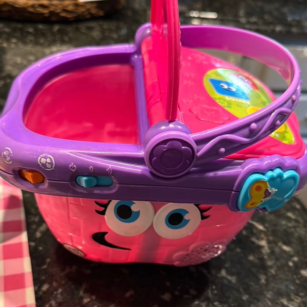 Interactive Pink and Purple Picnic Basket Set - Picture 2 of 3
